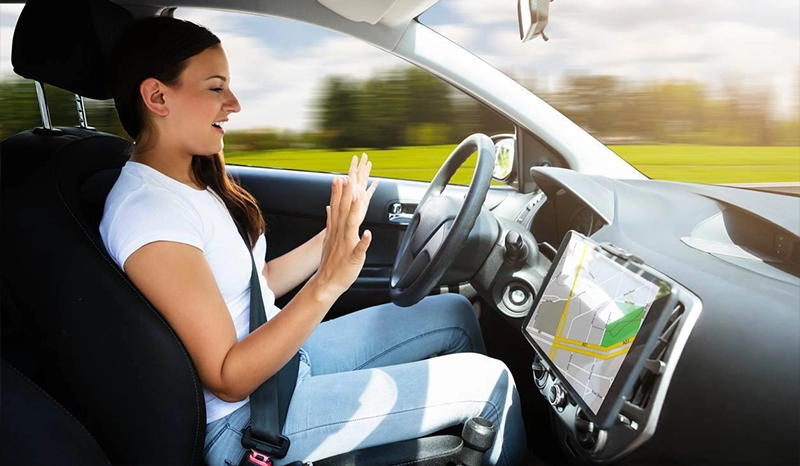 신에너지 자동차 디스플레이 화면의 장점